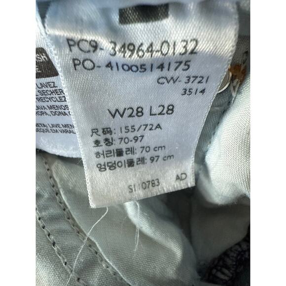 Levi's Wedgie Straight Distressed Jeans Light Wash 34964-0132 Size 28x28 - Picture 14 of 16